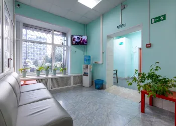 Телевизор в зоне ожидания